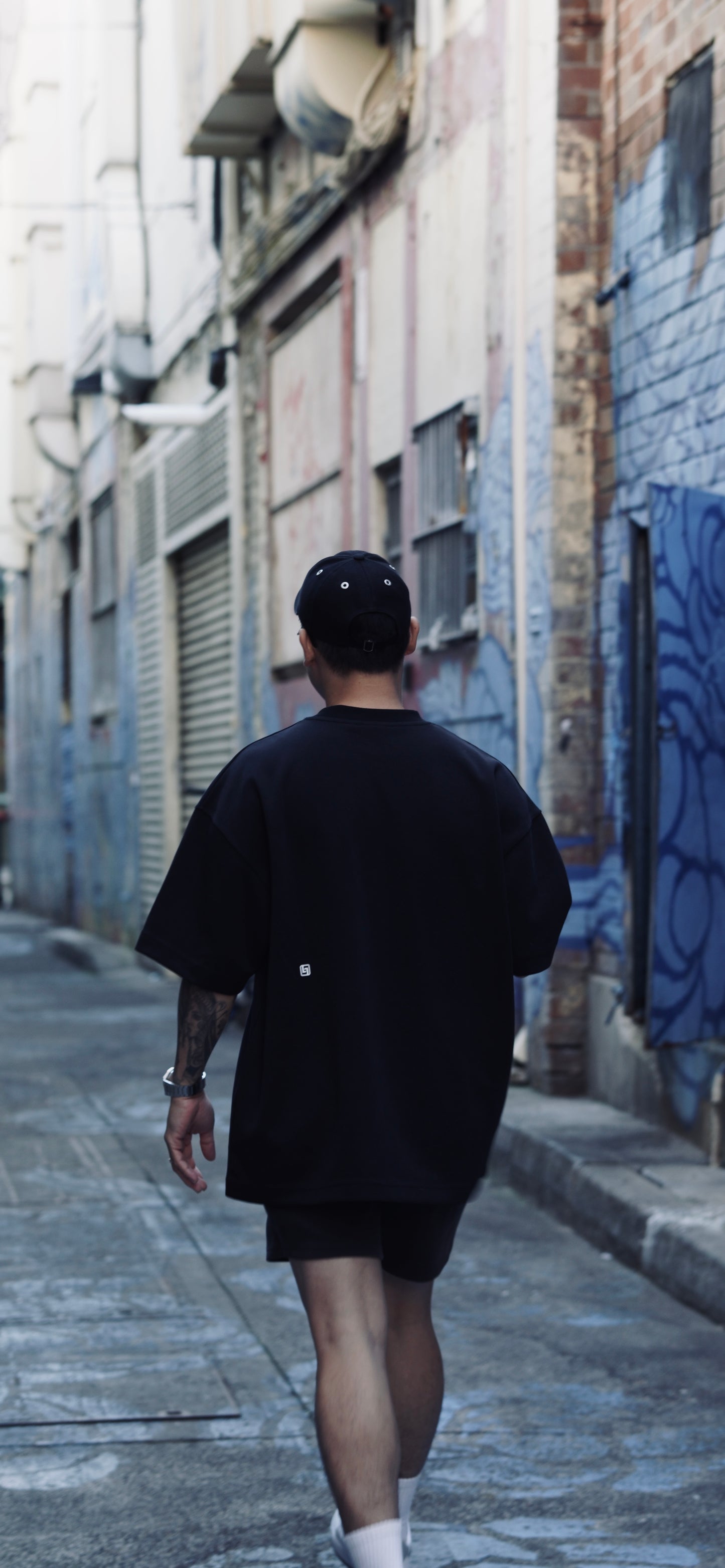 Signature Tees NON-Hardware Black V2